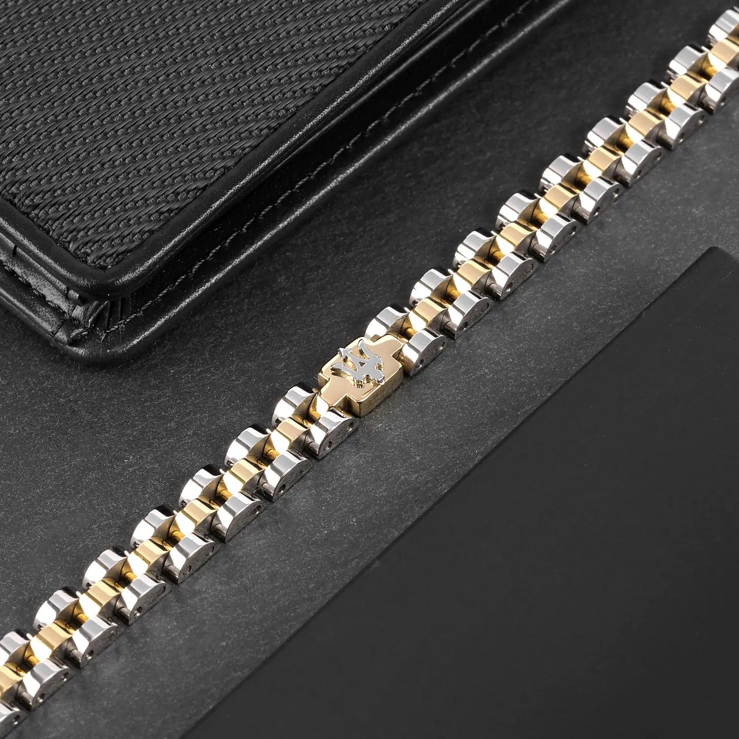 JM320AST09